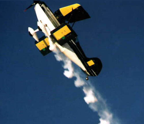 click the picture to go to the Muscle Biplane website